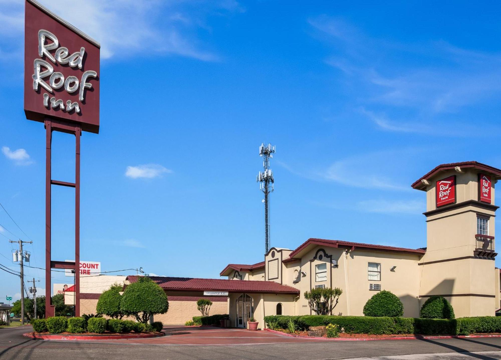 Red Roof Inn North Dallas - Park Central Экстерьер фото