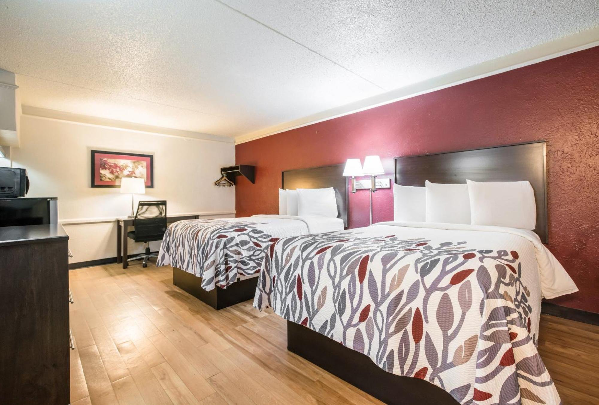 Red Roof Inn North Dallas - Park Central Экстерьер фото